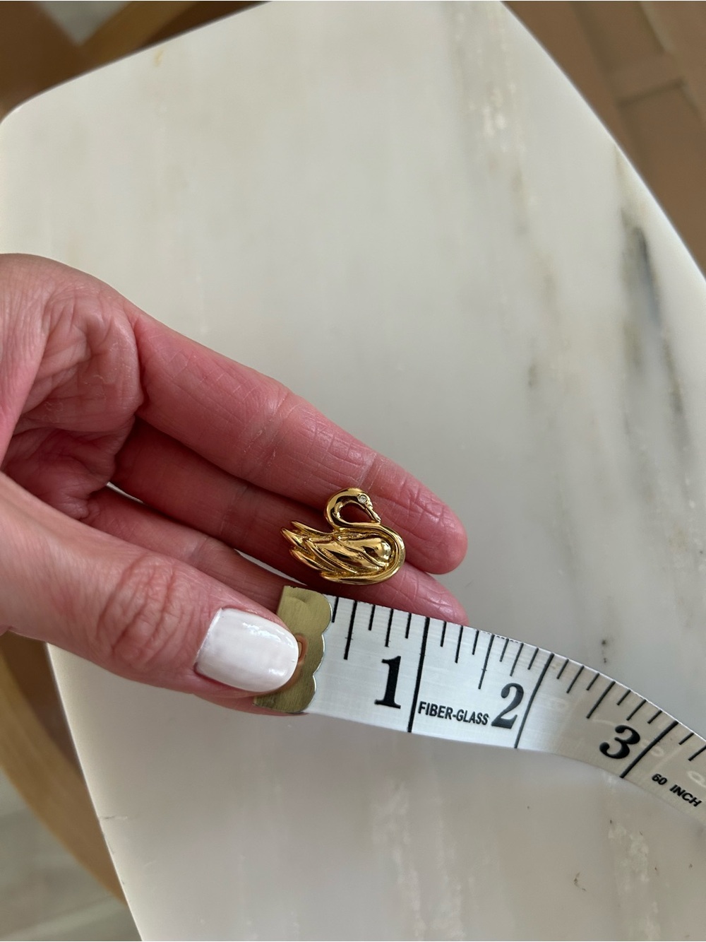 Vintage Gold Swan Pin Brooch - Picture 8 of 8